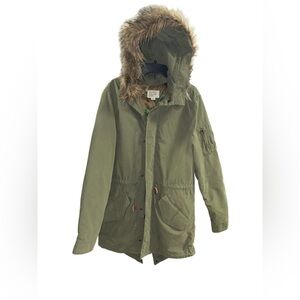 ALPHA INDUSTRIES J-4 FISHTAIL PARKA M65 Sz M Insulated Jacket Coat Fur Hood